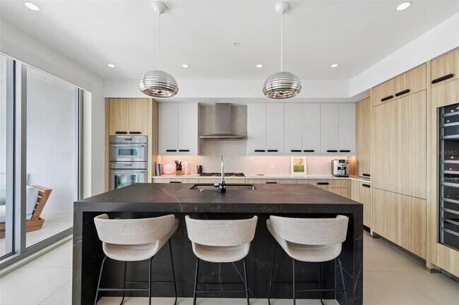 Photo - 2910 W Barcelona St Unit 902