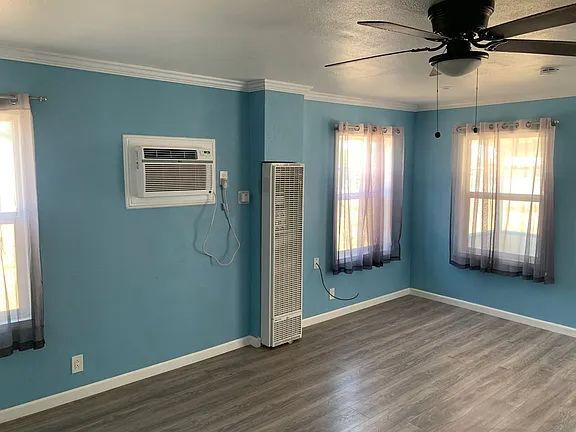 Photo - "Charming 2-Bedroom Retreat in Beautiful Bakersfield – Your Cozy Haven Awaits!"