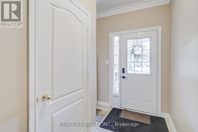 Photo - 9 Ruskov Ln