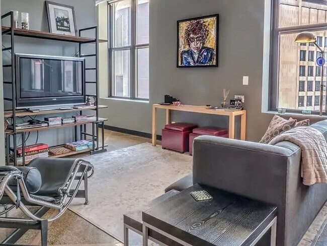Photo - 350 St Peter St Unit 1206