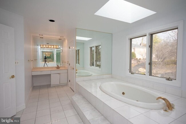 Photo - 9700 Grenadier Ct