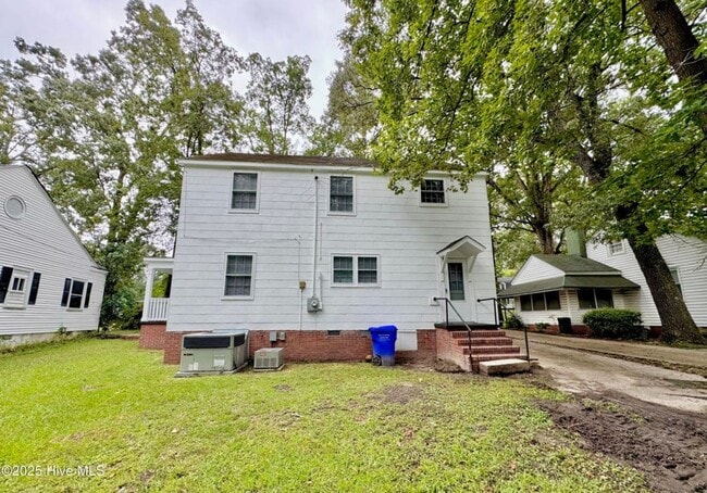 Photo - 306 Wilson Ave