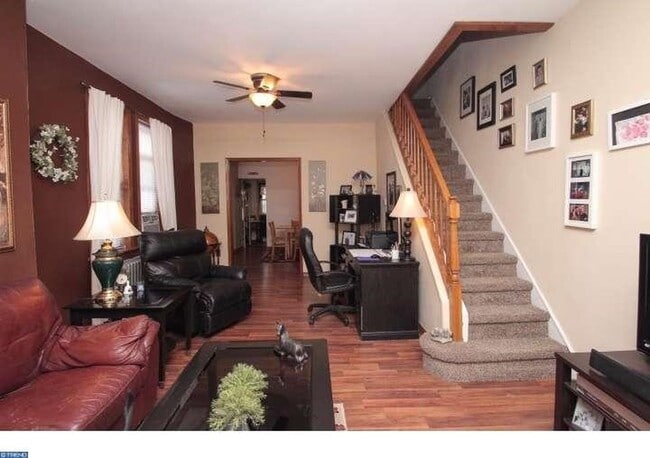 Photo - 2516 E Oakdale St