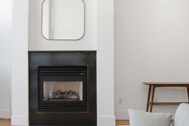 Photo - 520 6th St
