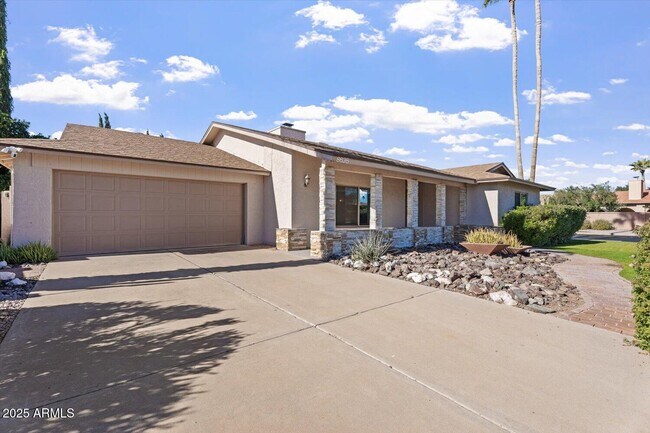 Photo - 8635 E Vía De La Gente