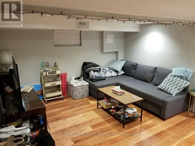 Photo - 29 Via Italia