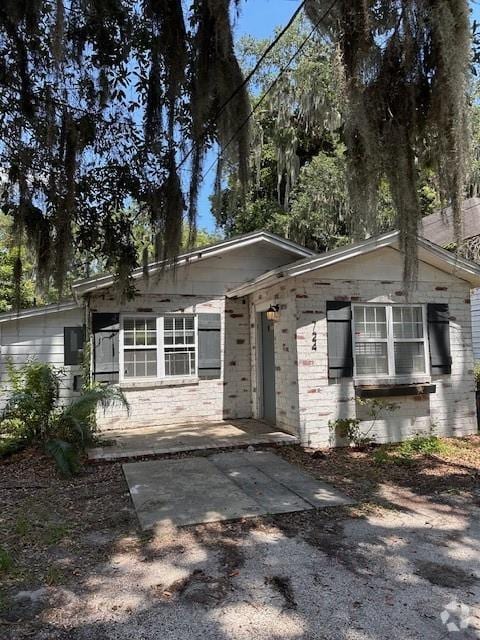 Building Photo - 724 Carpenter St Rental