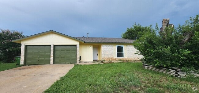 Building Photo - 1804 Greenhill Dr Rental