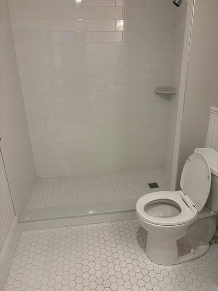 Photo - 211 Beacon St Unit 2R