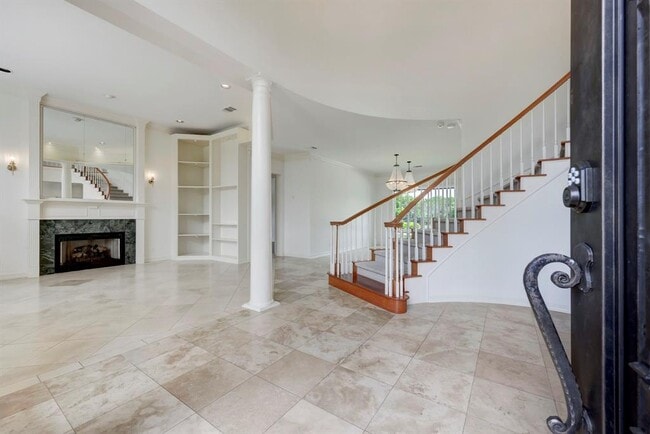 Photo - 3105 Lacevine Ln