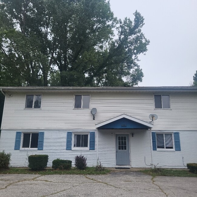 Building Photo - 1003 Colonial Dr Rental