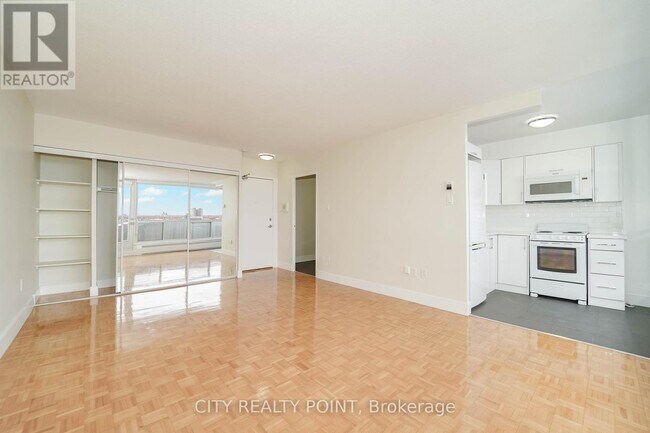 Photo - 666 Spadina Ave. Unité 1007