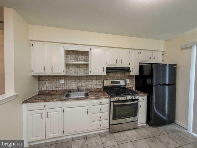 Photo - 38 Hopewell Ln