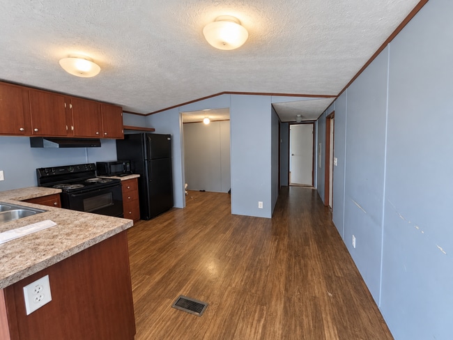 102 Bakersby Ct