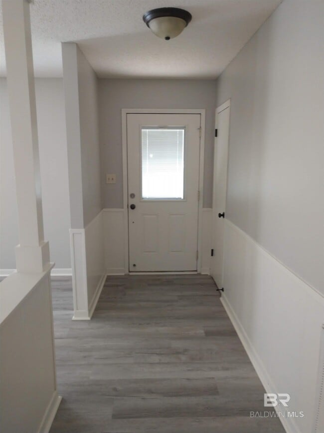 Photo - 1107 Caroline Ave