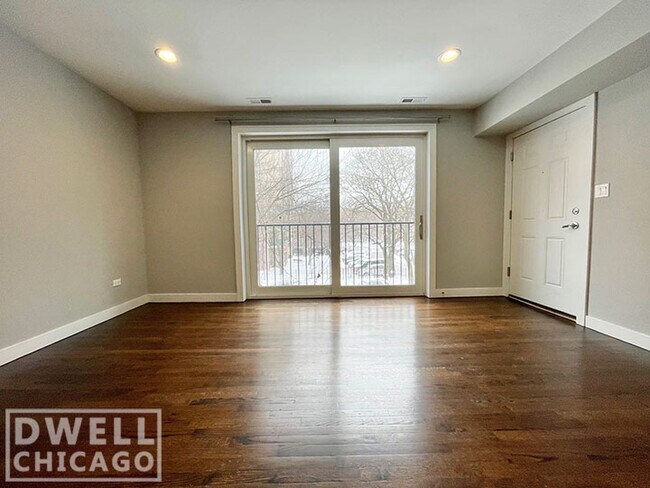 Photo - 1352 N Cleveland Ave Unit 2