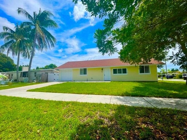 Photo - 5216 NE 20th Ave