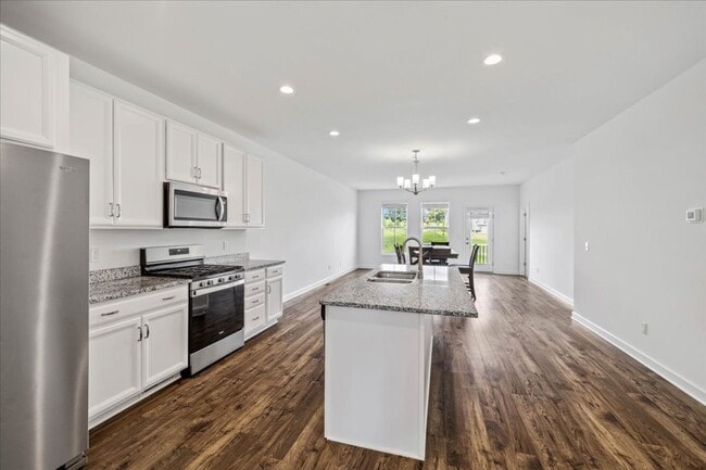 Building Photo - Spacious Home in Westhill Community - Rent...