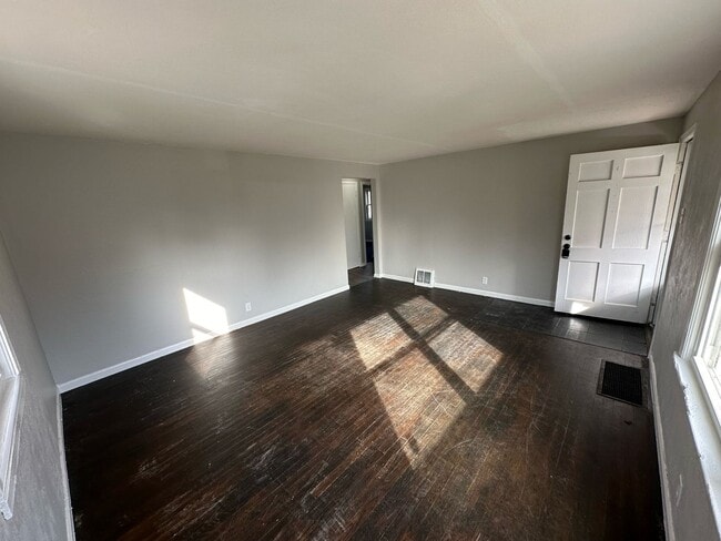Photo - 3-Bedroom, 1-Bathroom Home – $1,225/Month | Accepting Section 8