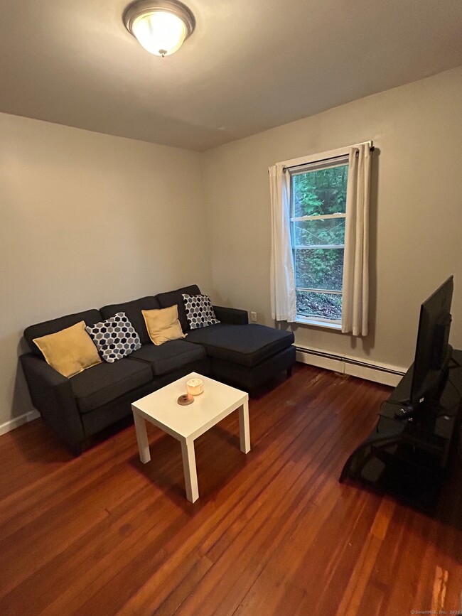 Photo - 405 West St Unidad First Floor Rear