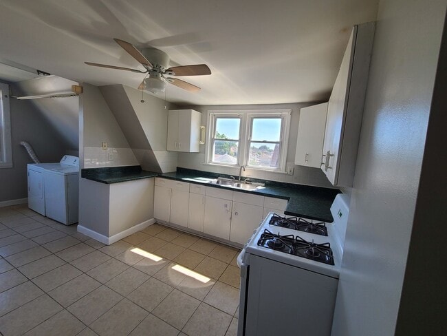 Photo - 6035 S Karlov Ave Unit 2nd Floor