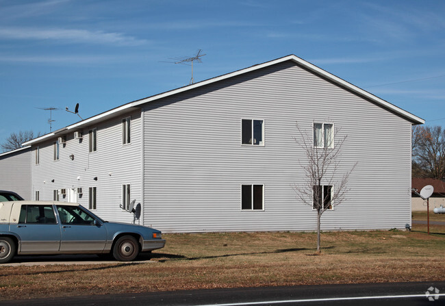 Photo - C & C Apartments