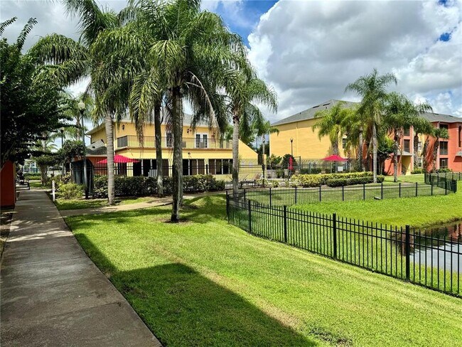 Photo - 10831 Windsor Walk Dr Unit 1112