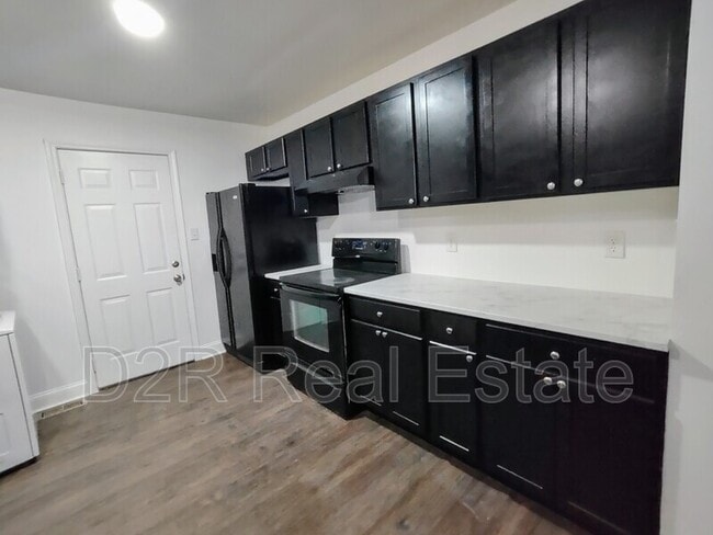 Photo - 7909 Southfield Dr