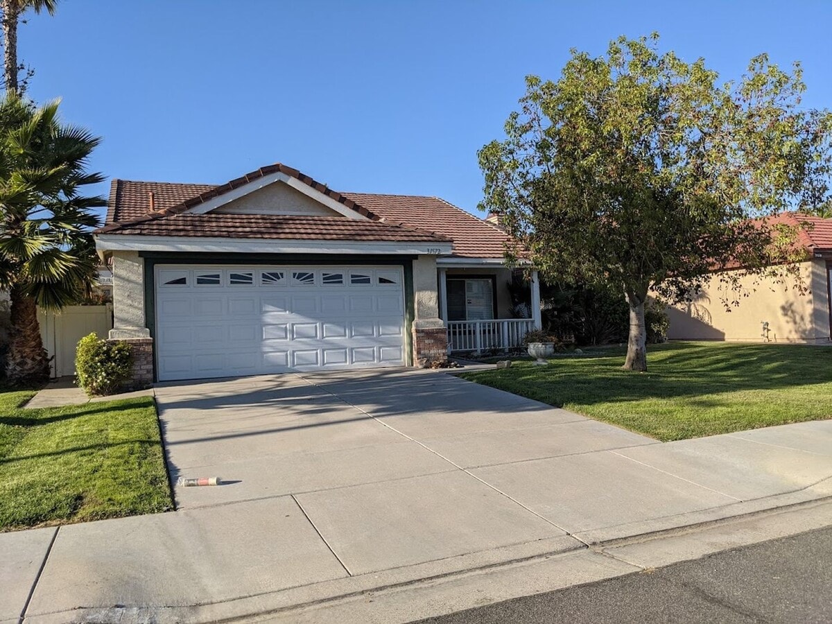 Single Story 3 Bedroom in South Temecula! - Single Story 3 Bedroom in South Temecula! Casa