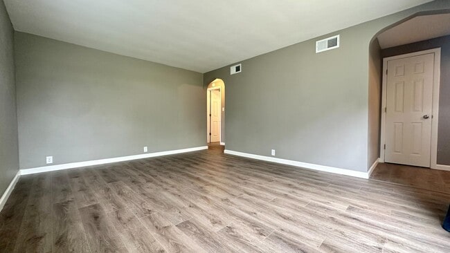 Photo - 4951 N 36th St