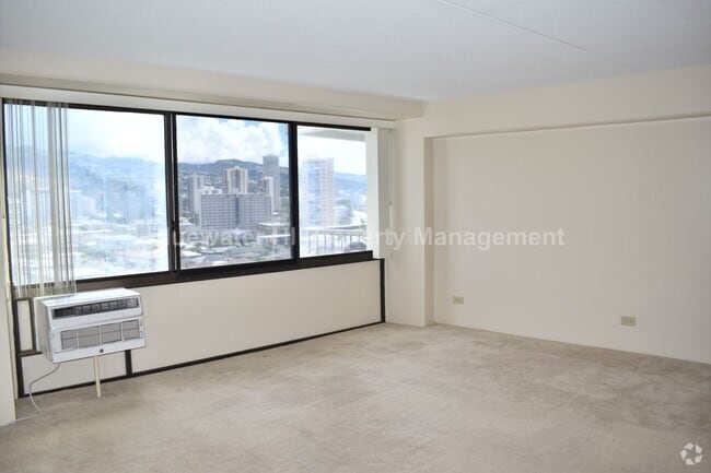 Building Photo - Marco Polo - Studio w/ newer kitchen, 1 re... Unit 1106 Rental