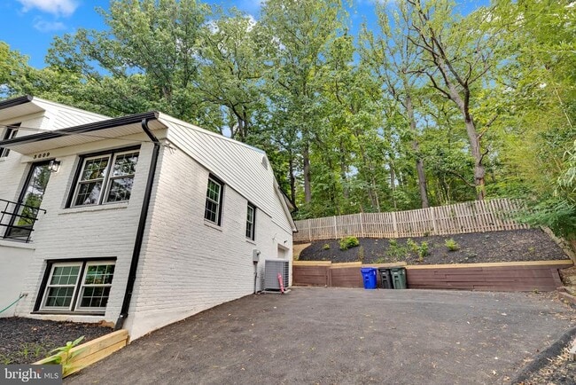 Photo - 3009 S Hill St