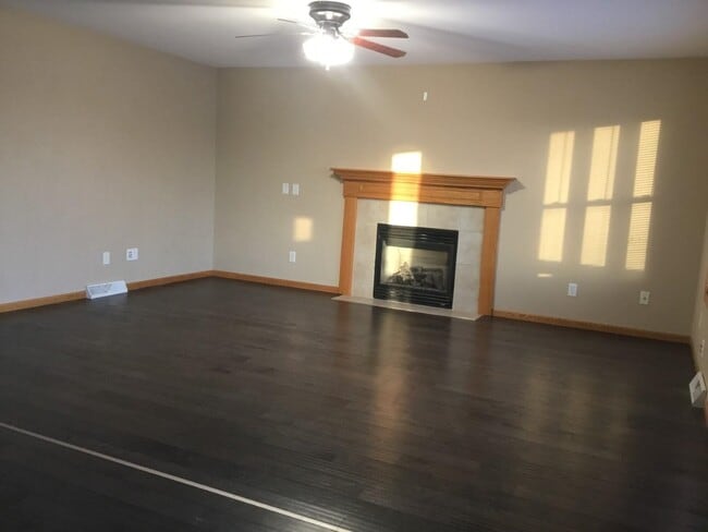 Photo - 8409 Dolomite Ln