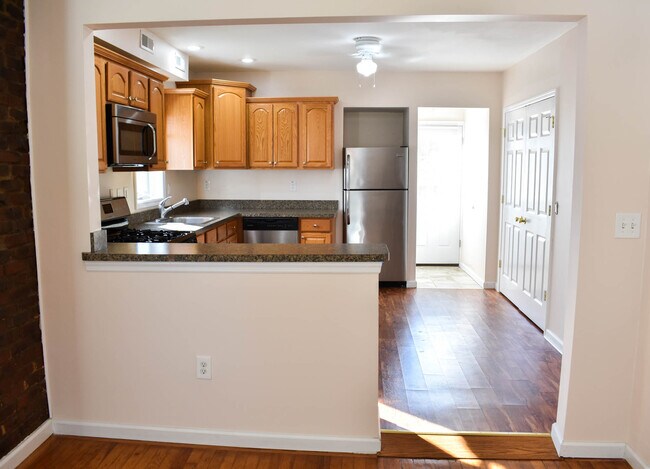 Kitchen - 11 Church St Unit #2