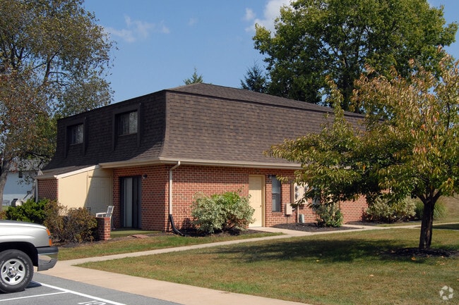 Willow Ridge Apartments - Willow Ridge Apartments