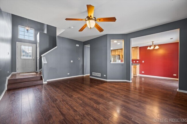 Photo - 643 Hawley Dr Unit 643