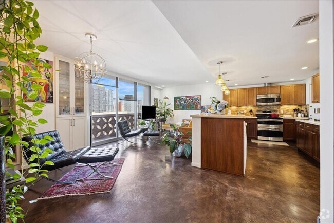 Building Photo - 1801 Lavaca St Unit 11A Rental