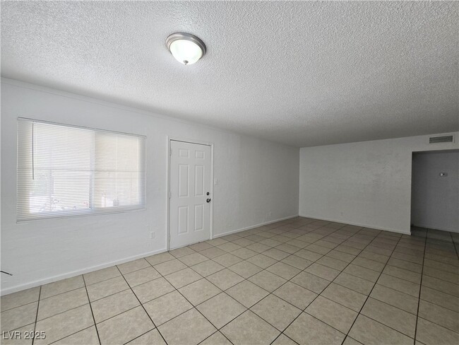 Photo - 1904 Rexford Dr Unit 1
