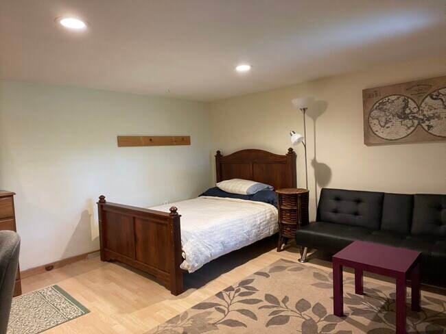 Photo - 242 Chippewa Trl Unit Medford Lakes Apartment