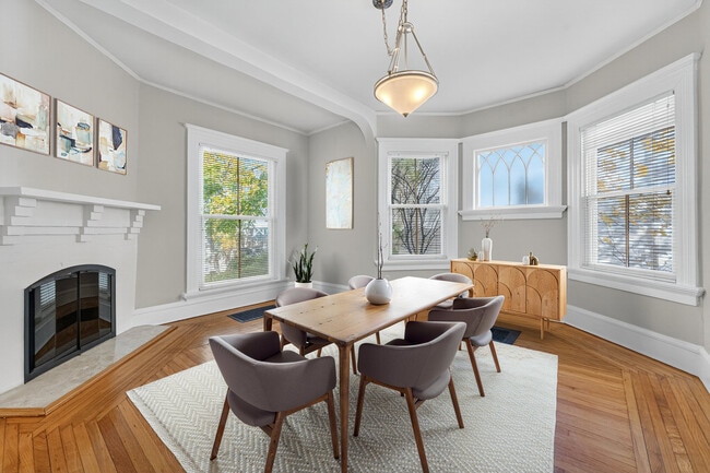 Photo - 94 Midland Ave Unit 1