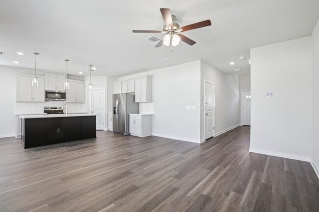 Photo - 2332 Delano Dr