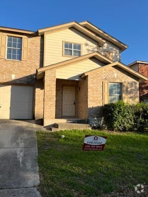 Building Photo - 4522 Roxio Dr Rental