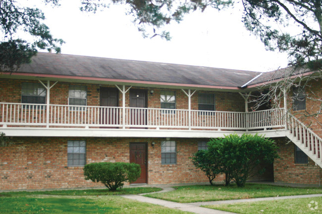 Building Photo - Oakland Apartments & Cottages