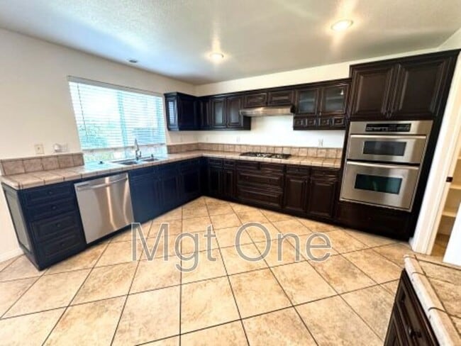 Building Photo - 11026 Evergreen Loop Rental