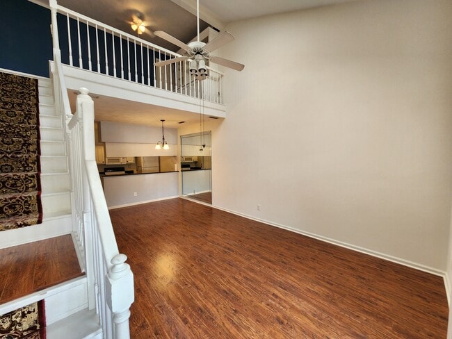 Photo - 1204 Loose Strife Pl