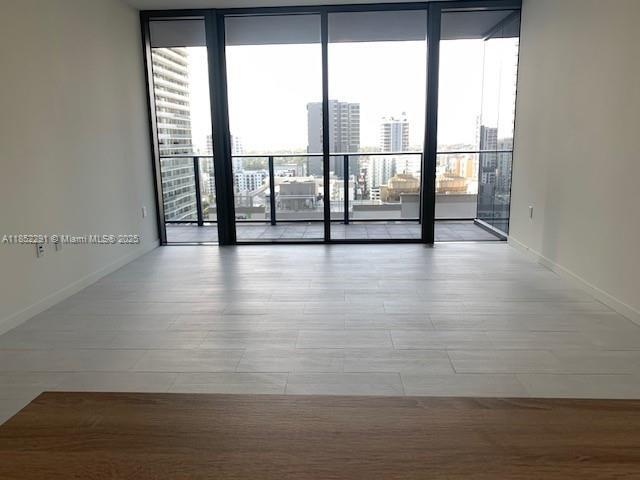 Photo - 1000 Brickell Plaza Unidad 1904 Rental