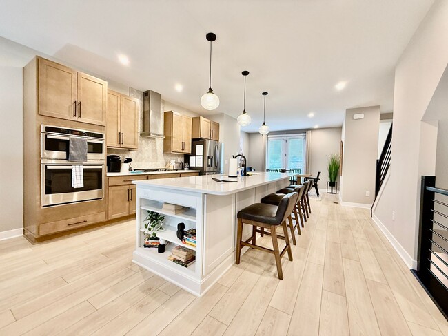 Photo - Central, luxury townhome in the heart of L...