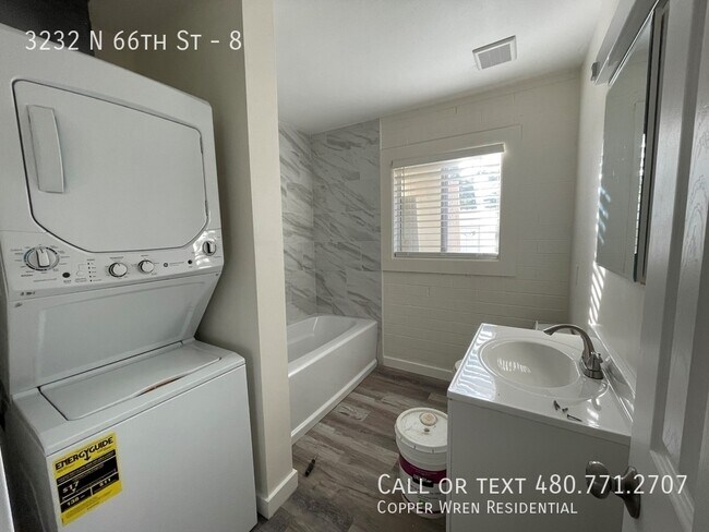 Photo - 3232 N 66th St Unidad 8