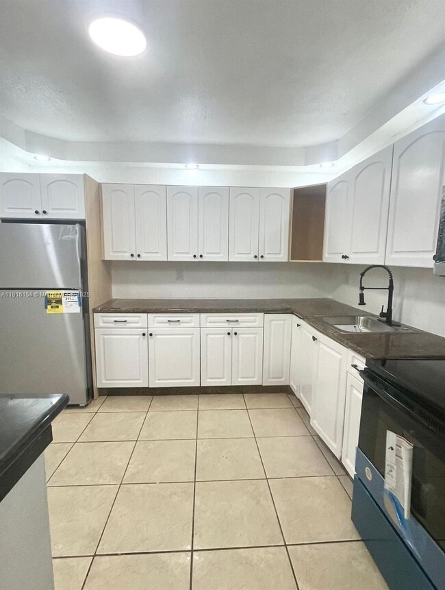 Photo - 800 NE 199th St Unit 106D