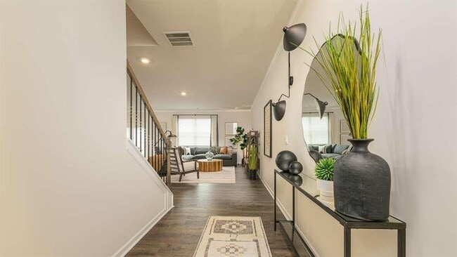 Photo - 2473 Bayberry St